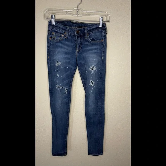 Women’s True Religion Jeans - Picture 1 of 7